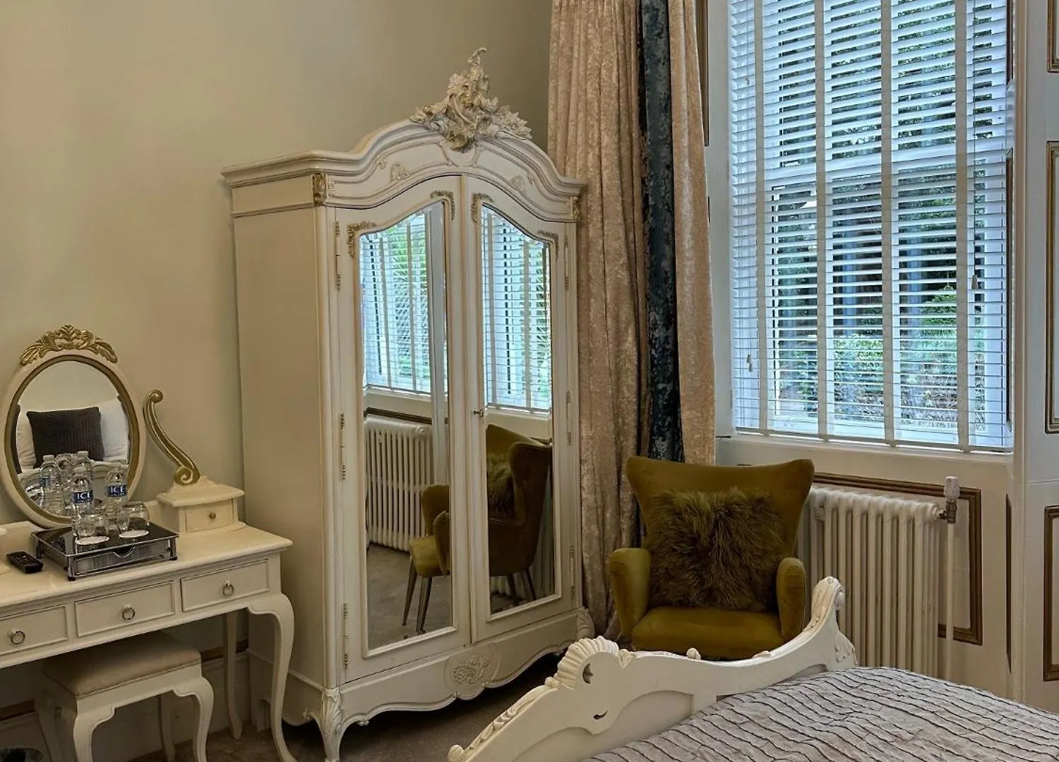Derby Manor Bed & Breakfast Bournemouth 4*,