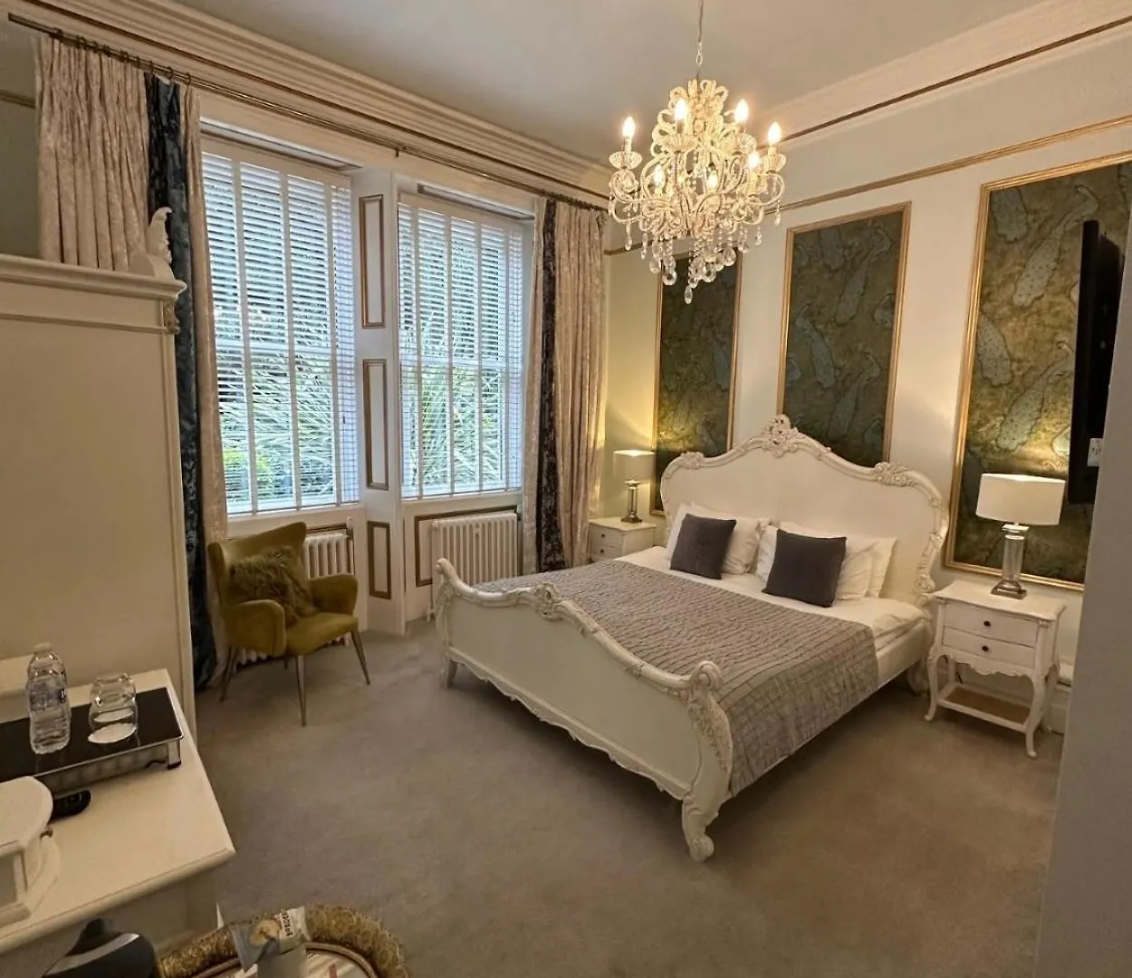 Derby Manor Bed & Breakfast Bournemouth