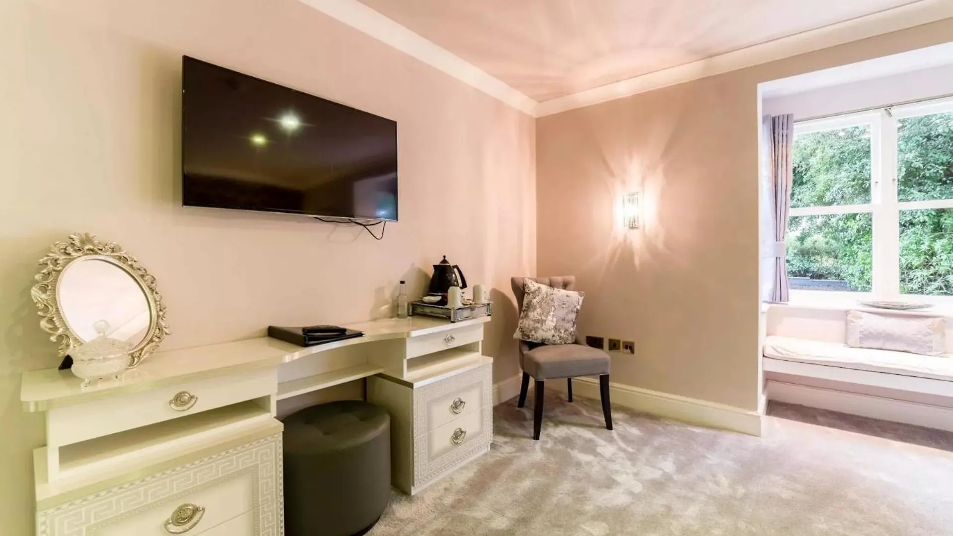 Derby Manor Bed & Breakfast Bournemouth