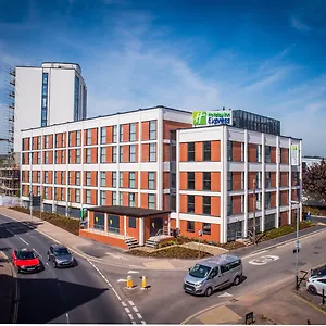 holiday-inn-express-exeter-city-centre.cardiffhotelswales.com/